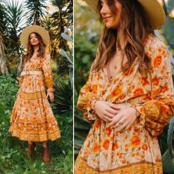 Spell Seashell Gown - Size M - Picture 3 of 11